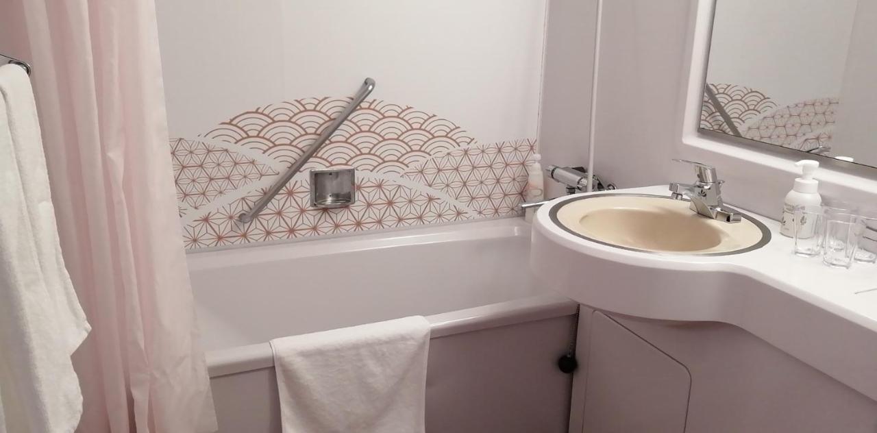 Hotel Raffinato Chitose Титосе Екстериор снимка